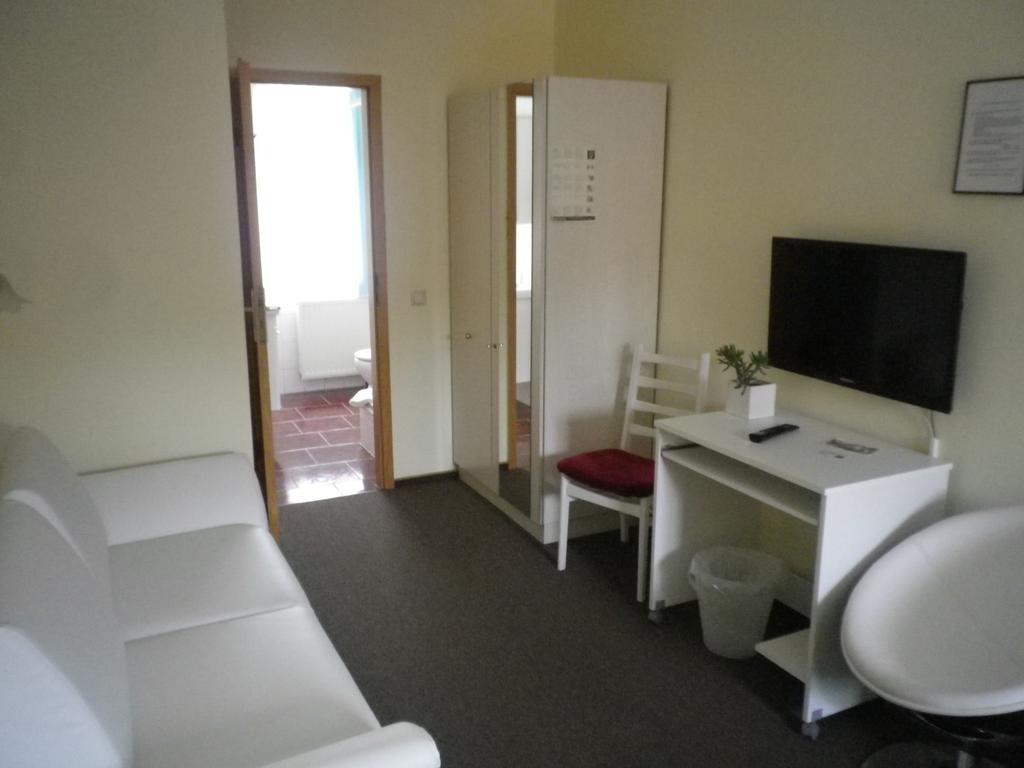 Hotel An Der Kapelle Meiningen Pokój zdjęcie